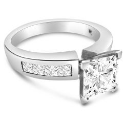 18t White Gold Princess Cut Diamond Engagement Ring